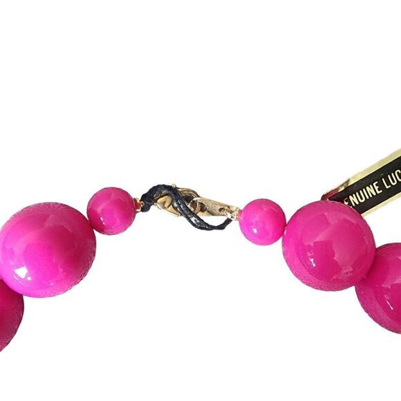 100% Genuine Lucite 18" Chunky Bobble Statement Necklace Barbie Fuchsia Pink - Picture 3 of 9
